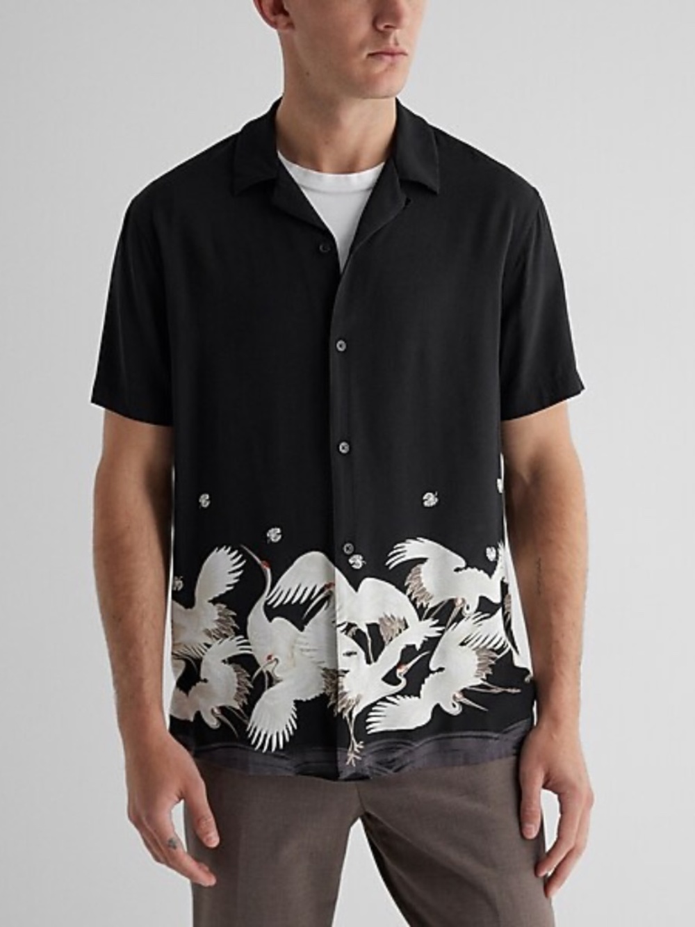 Express Black Crane Print Rayon Button-Up Shirt – Short Sleeve – Size M